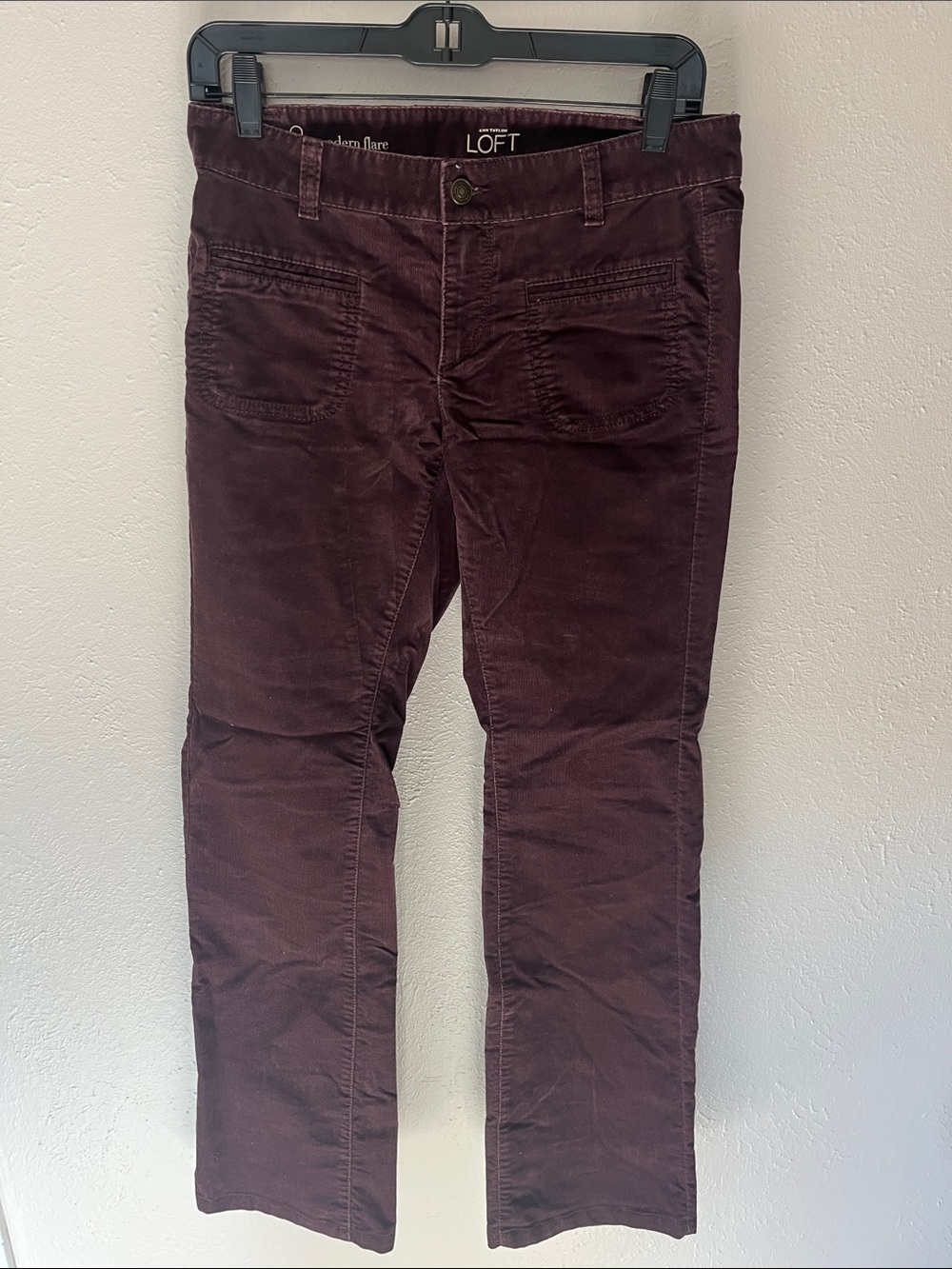 LOFT Women’s Corduroy Pants in Wine
